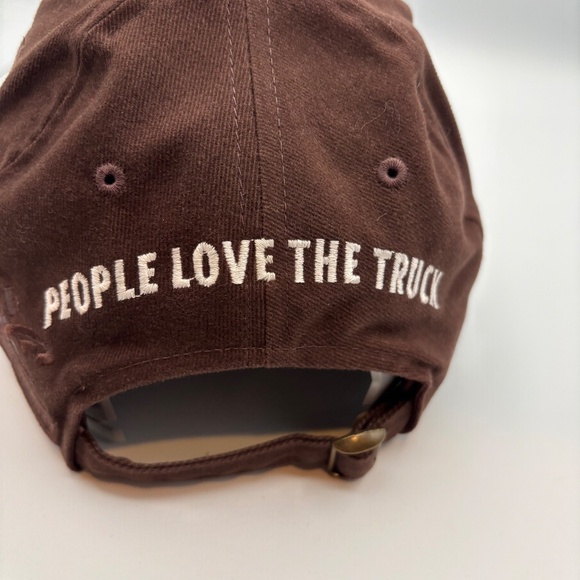 UPS Gift Logo NASCAR Robert Yates Racing Dale Jarrett #88 Love the Truck Hat - Picture 8 of 11